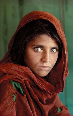 Afghan Girl photo Steve McCurry