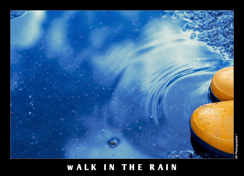 eau reflet flaque pluie pieds