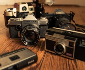 Appareils photo argentiques vintage : Singlex, Canon. Guide pour choisir son appareil photo argentique.