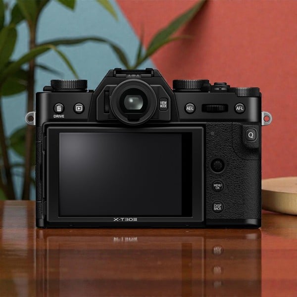 Fujifilm X-T30 III : l'hybride APS-C rétro pour débuter en photo